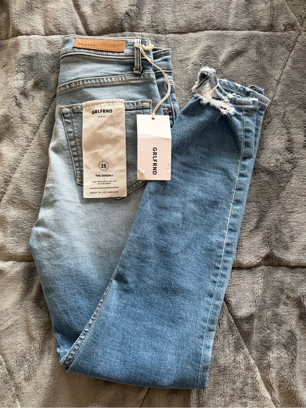 82. | GRLFRND | ($328) BNWT | Kendall |High-Rise Skinny SKYLINE | 25 - Picture 2 of 8